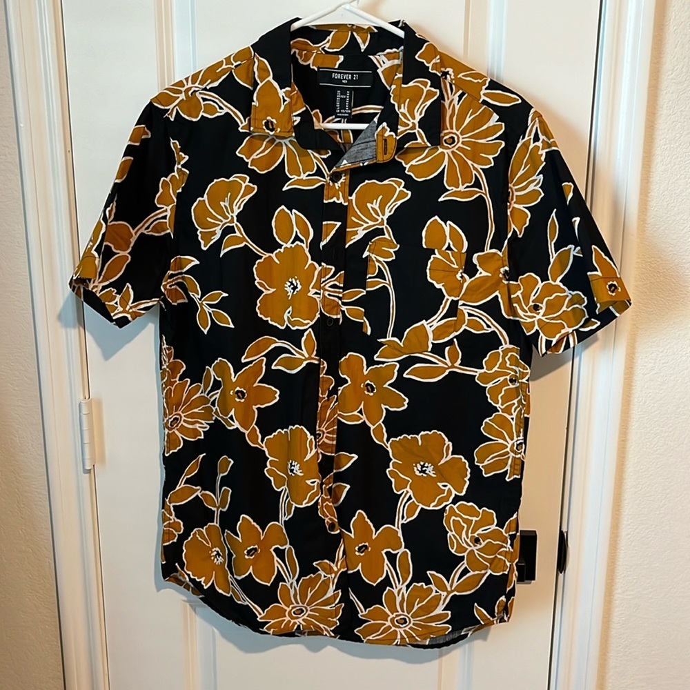Forever 21 Mens Floral Shirt - M
